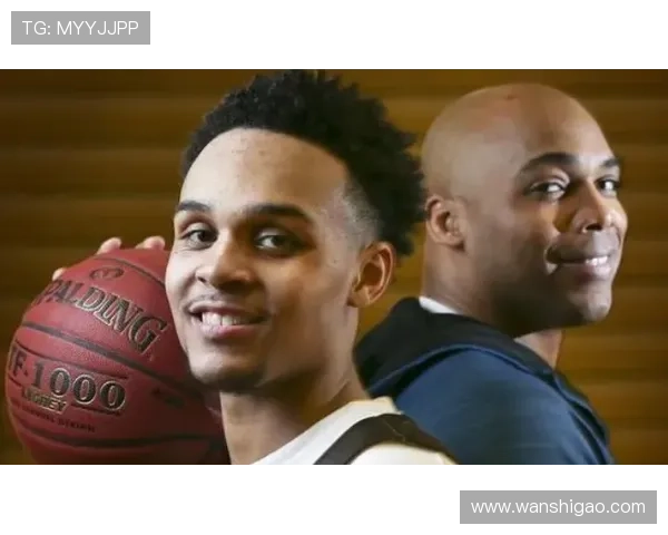 黑豹饰演者与足球明星的精彩交集揭示了体育与电影的完美融合